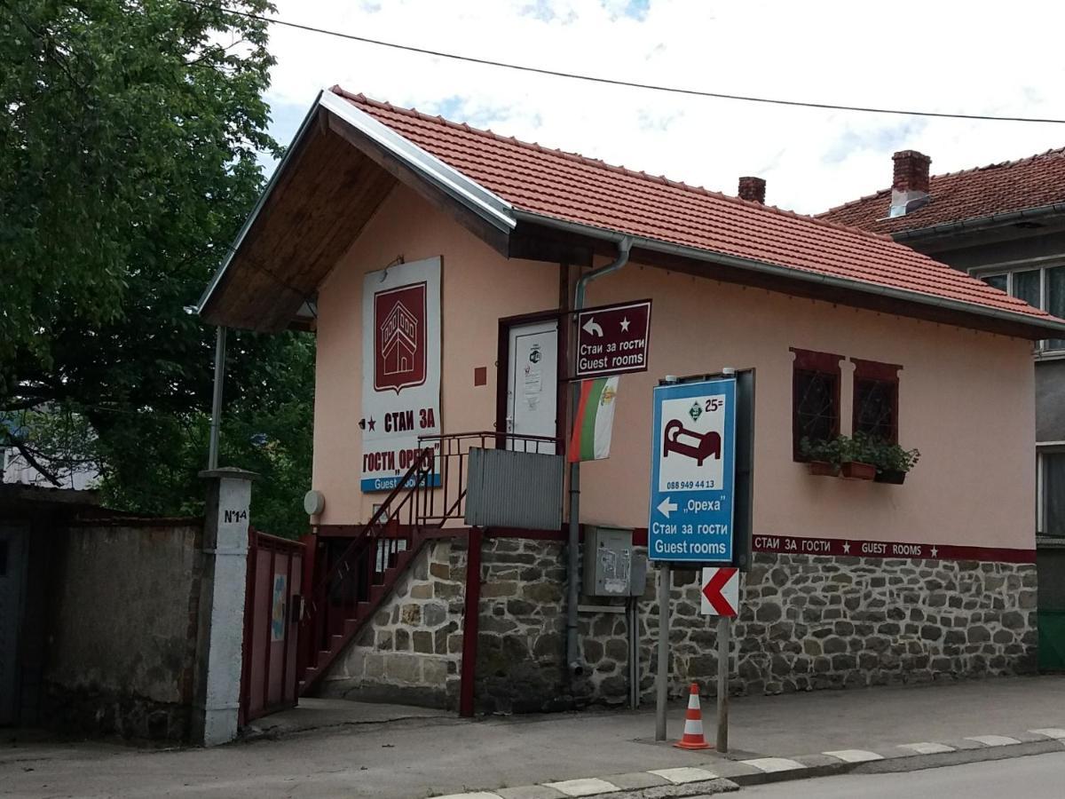 Стаи За Гости Ореха Троян Private Rooms Oreha Exterior foto